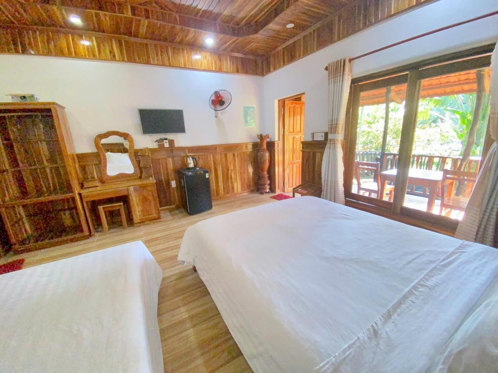 דואונג דונג Y Nghia Bungalow Ong Lang מראה חיצוני תמונה